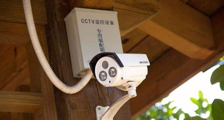 廣龍?chǎng)为?dú)家揭秘：安裝監(jiān)控的三大致命誤區(qū)，90%家庭已中招！