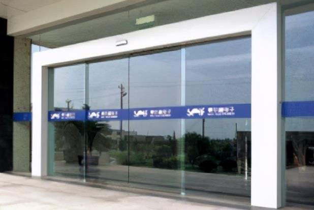 自動(dòng)門 自動(dòng)門